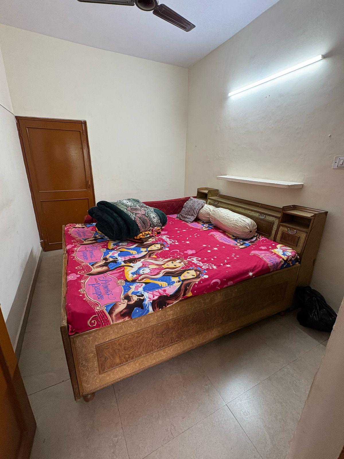 2BHK Semi Furnished House