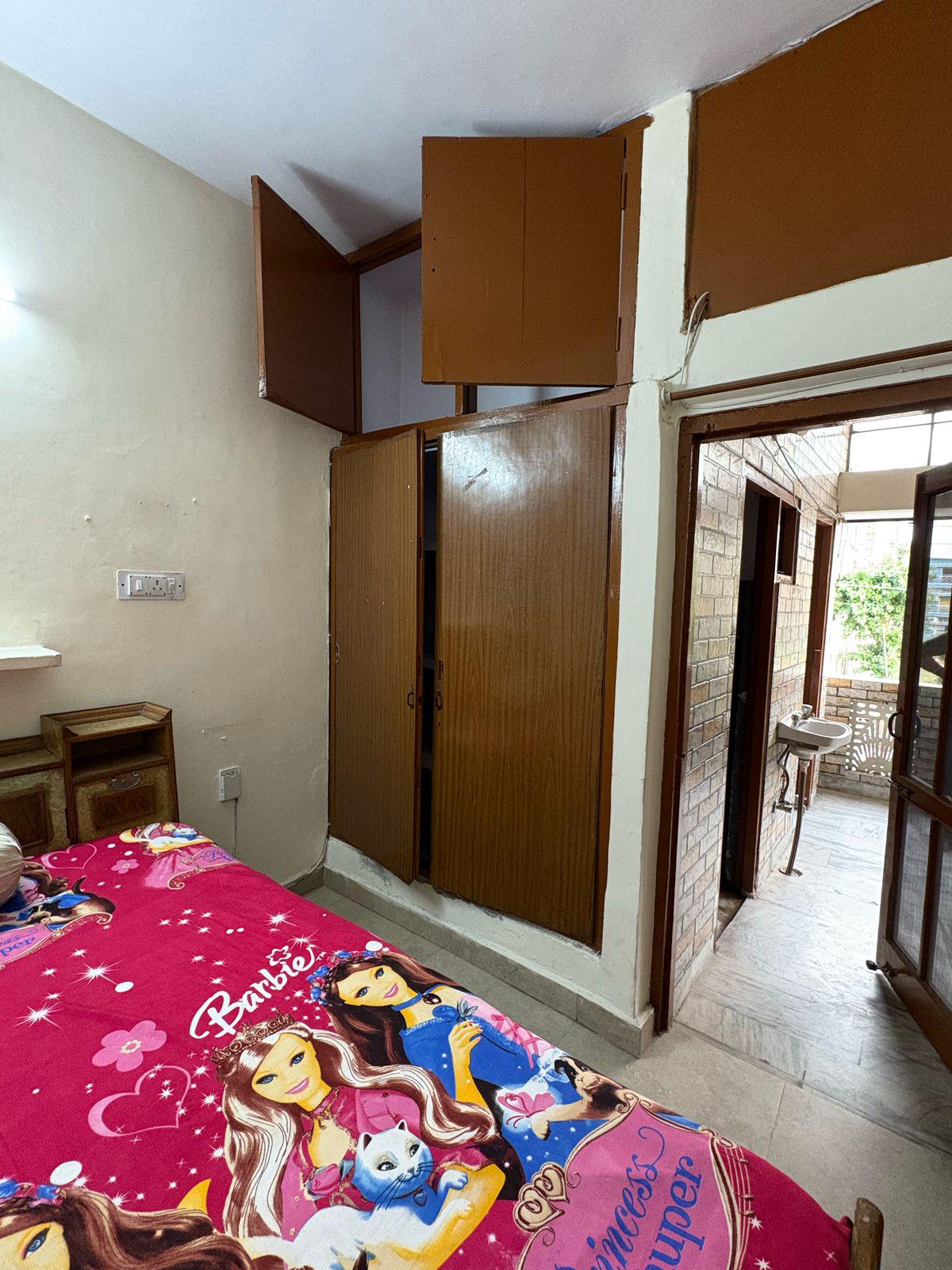 Room for rent
