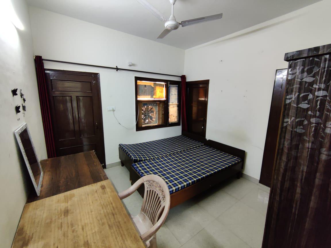 Room for rent