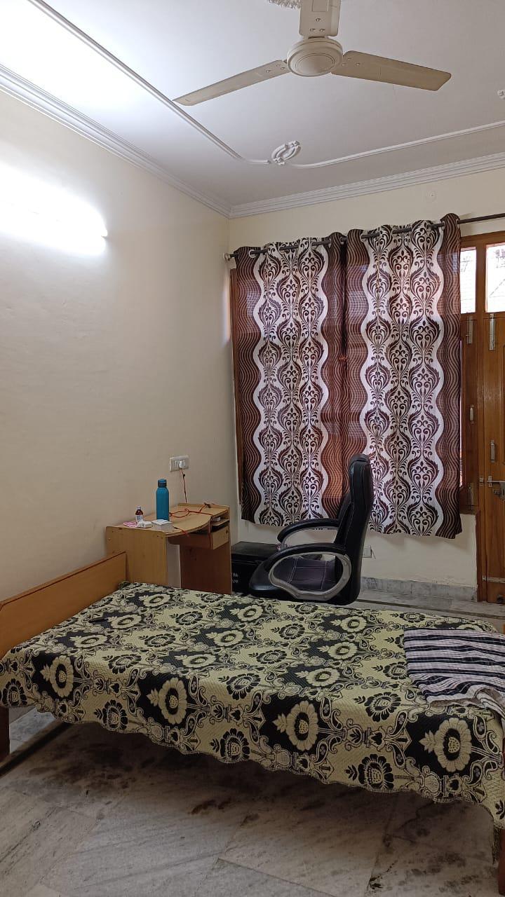 1 Room with Kitchen Semi Furnished House