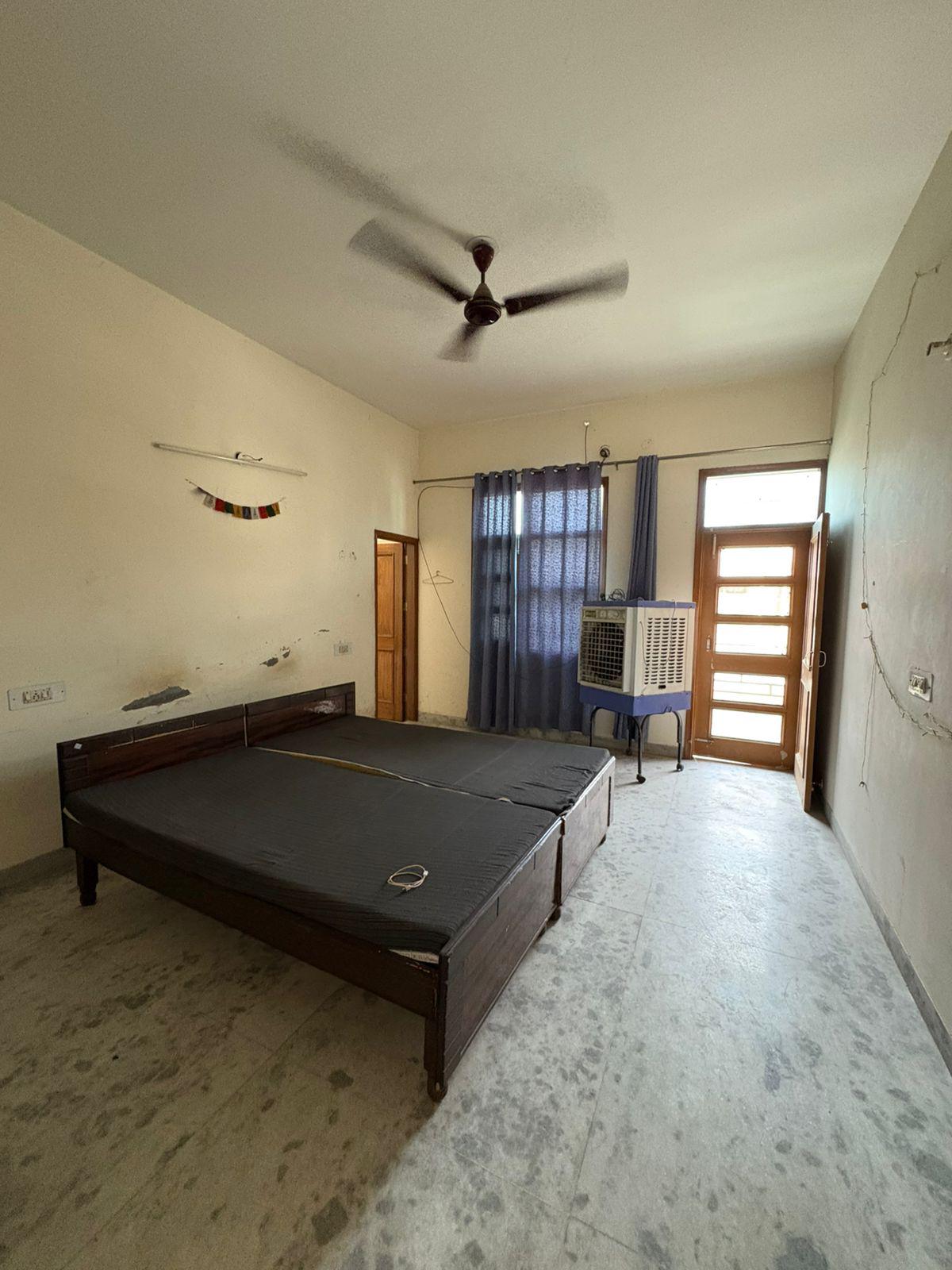 1 Room with Kitchen Semi Furnished House