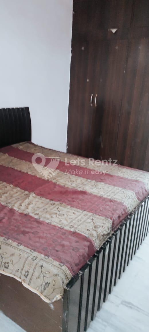 2BHK Semi Furnished House