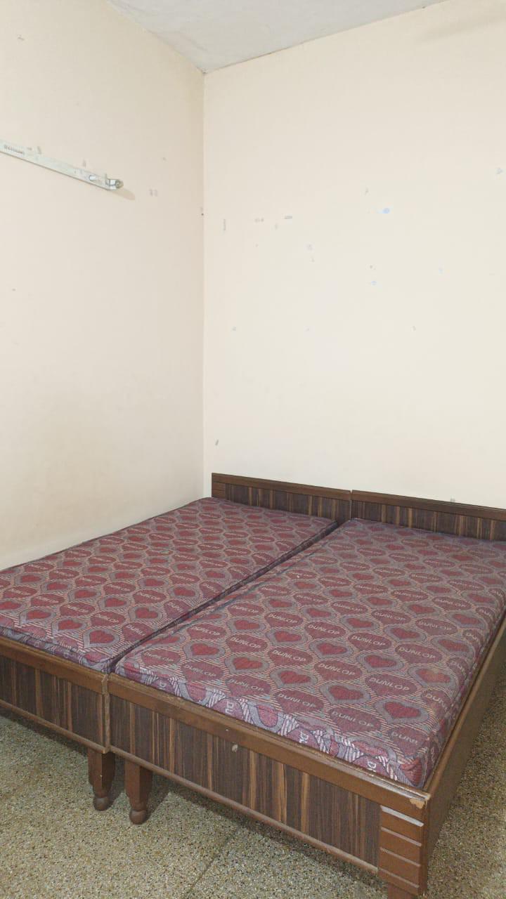 1 Room with Kitchen Semi Furnished House