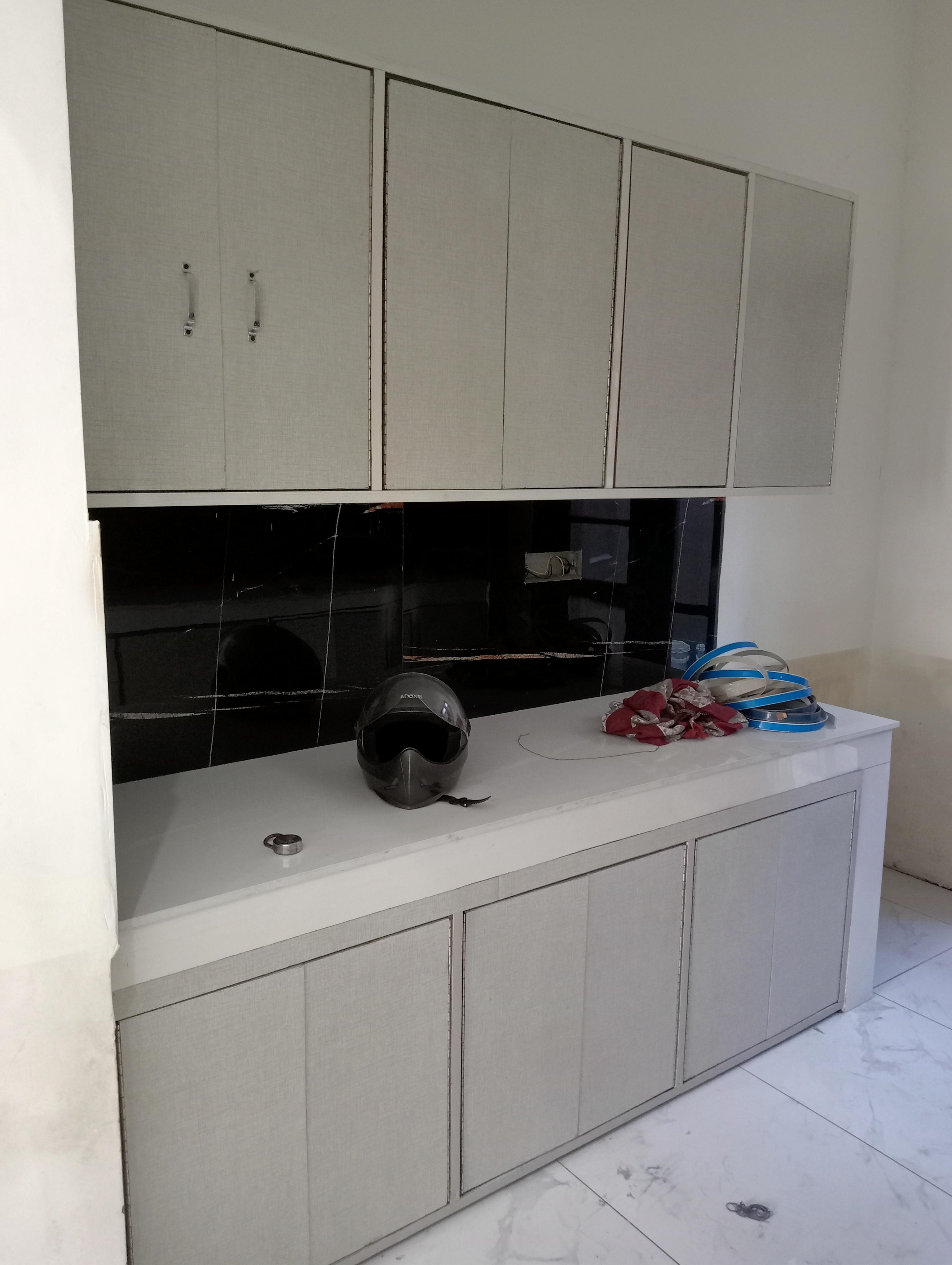 4+ BHK Semi Furnished House