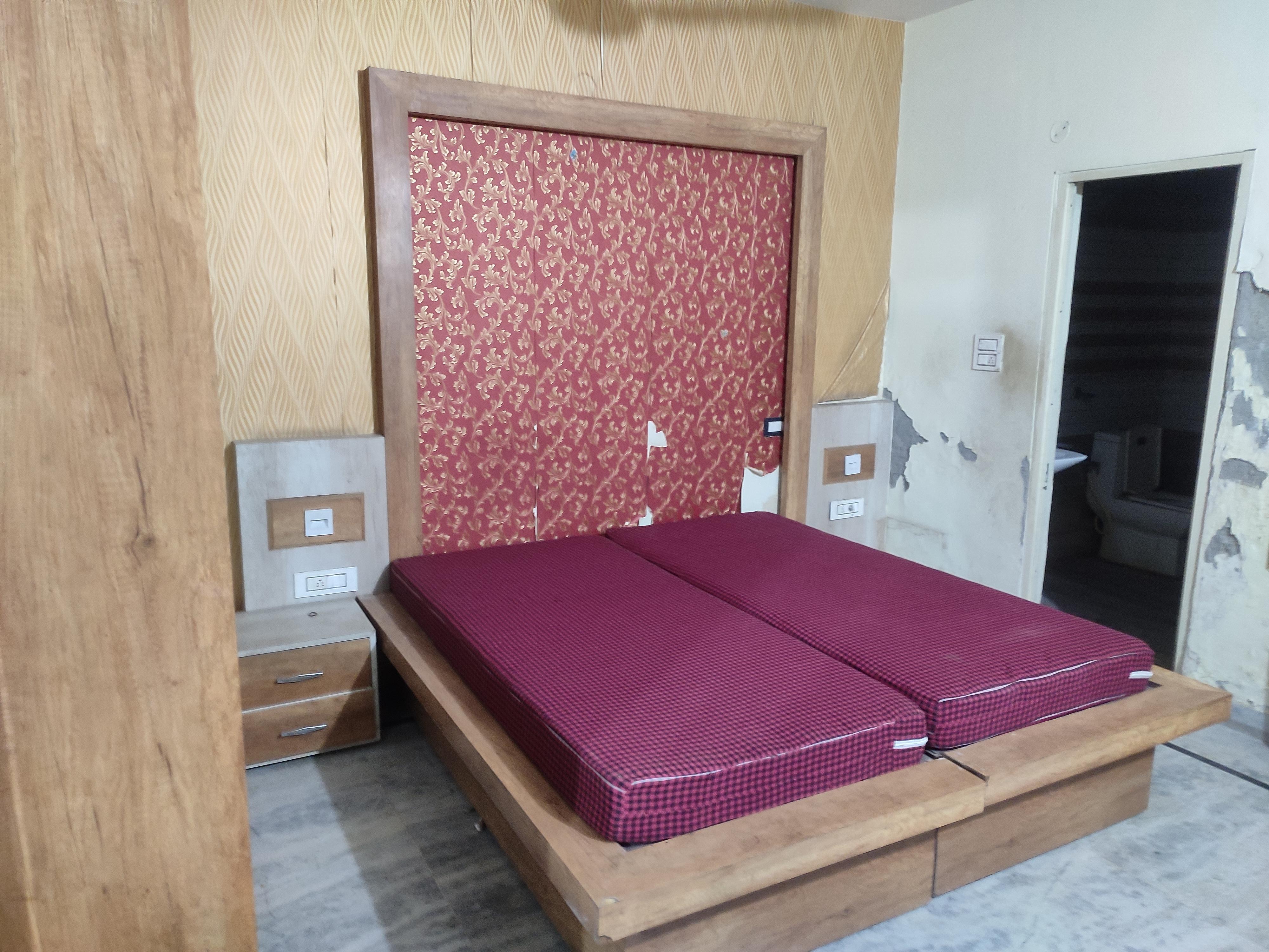 1BHK Fully Furnished Flat