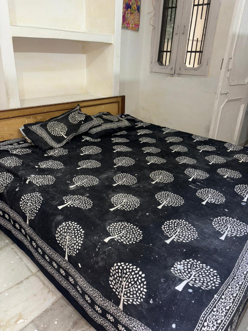 1 Room with Kitchen Fully Furnished House