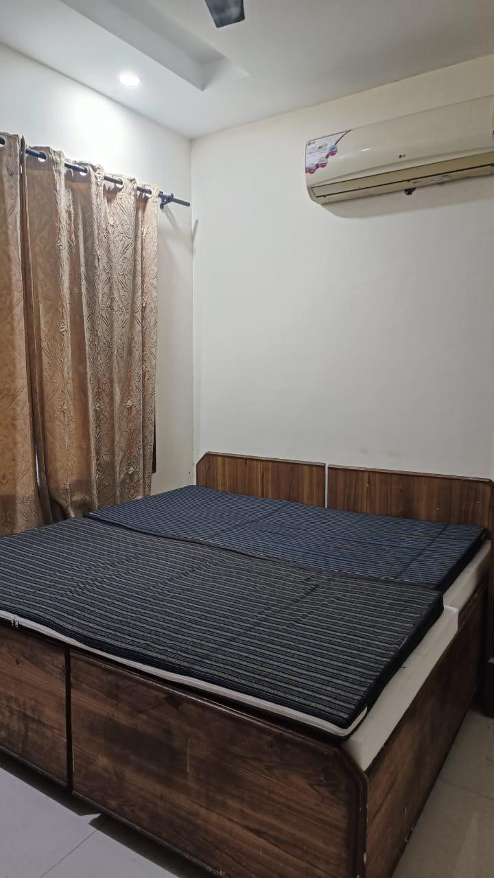 1 Room with Kitchen Fully Furnished House