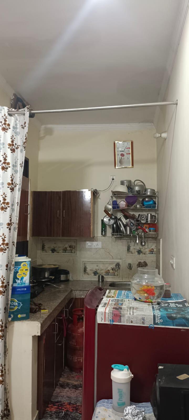 1 Room with Kitchen House for Rent