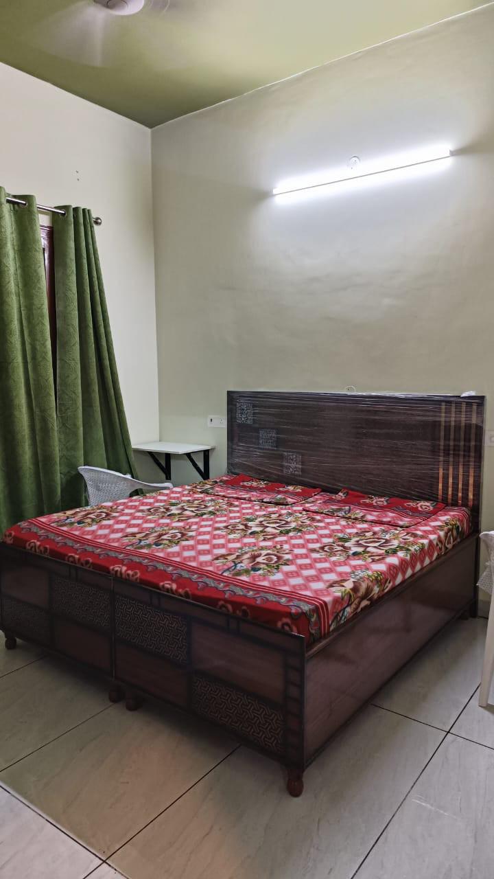 PG for Girls in New Garden Colony - II Kharar, Kharar