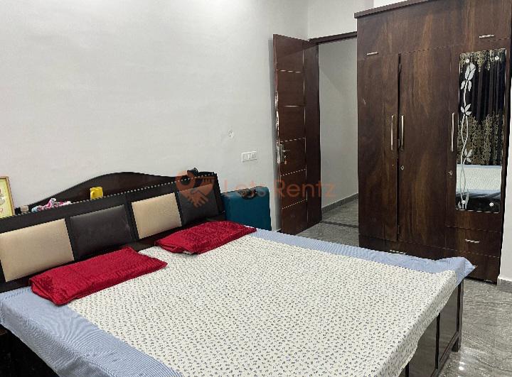 PG for Girls in Modern Valley, Sahibzada Ajit Singh Nagar