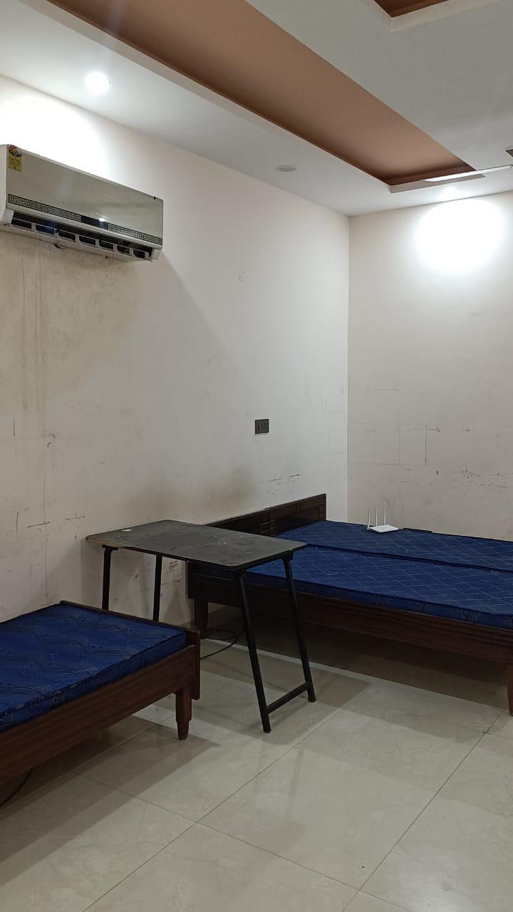 Room for rent