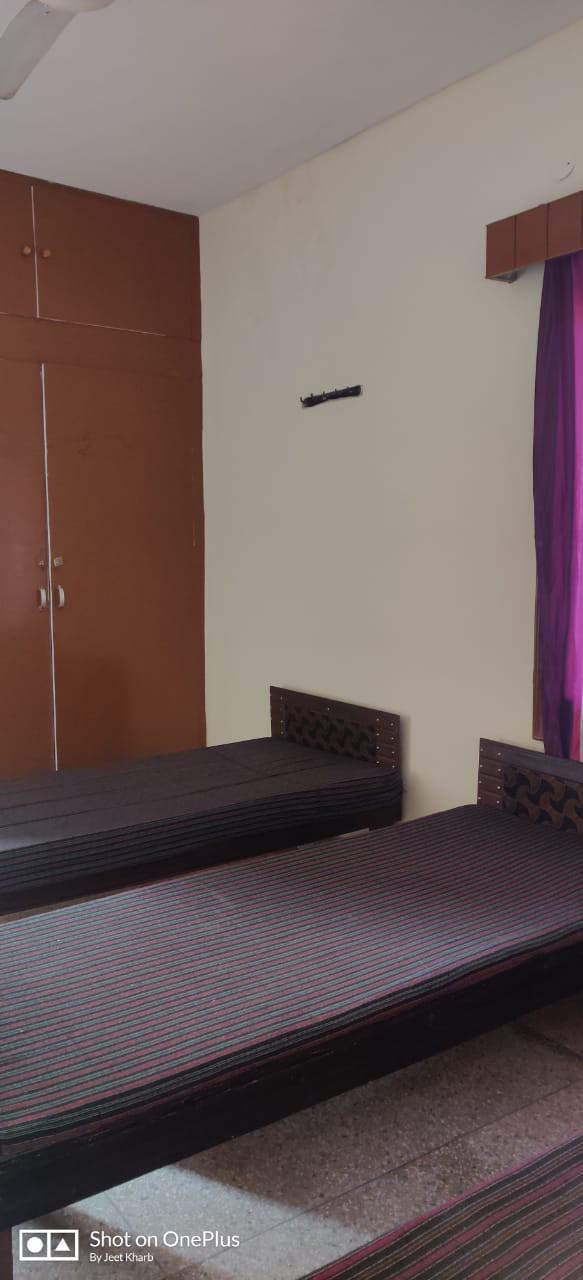 Room for rent