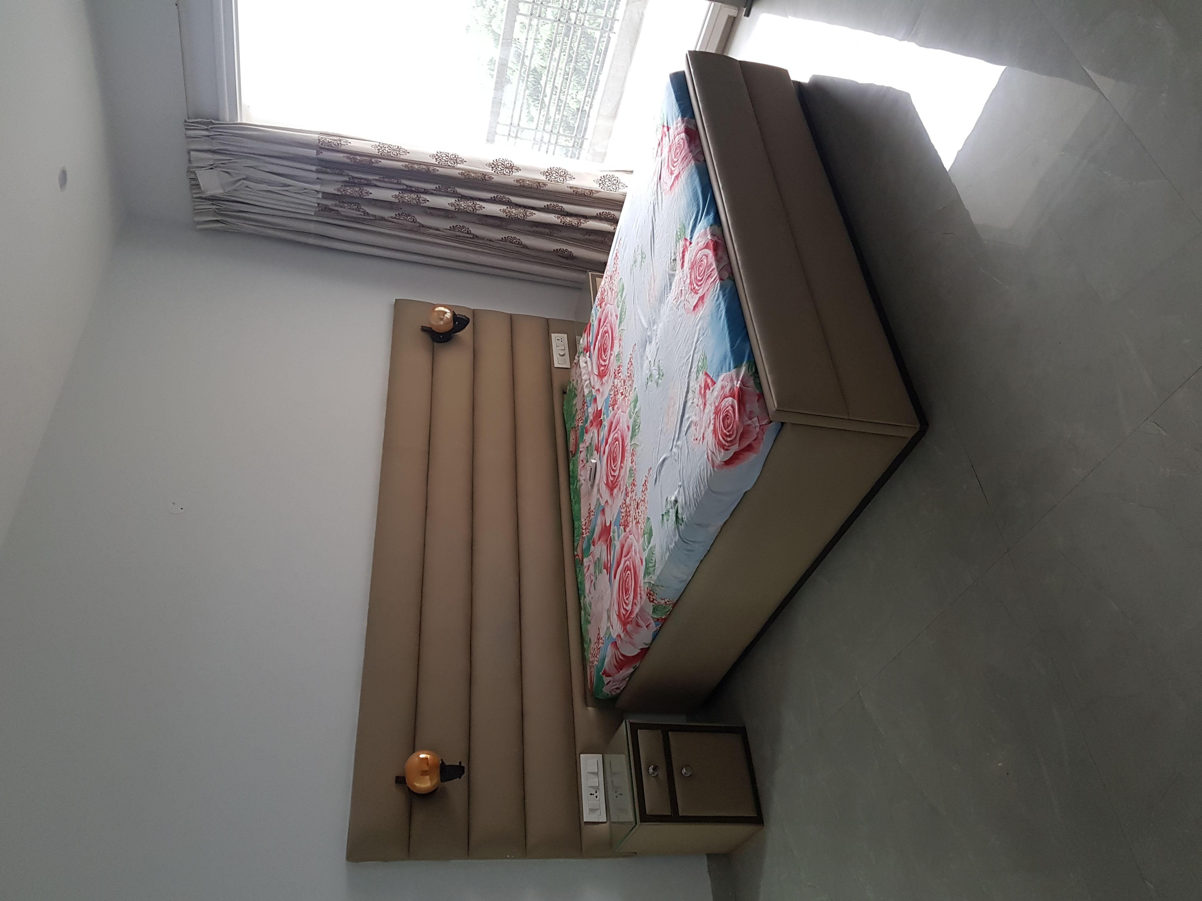 4+ BHK Fully Furnished House
