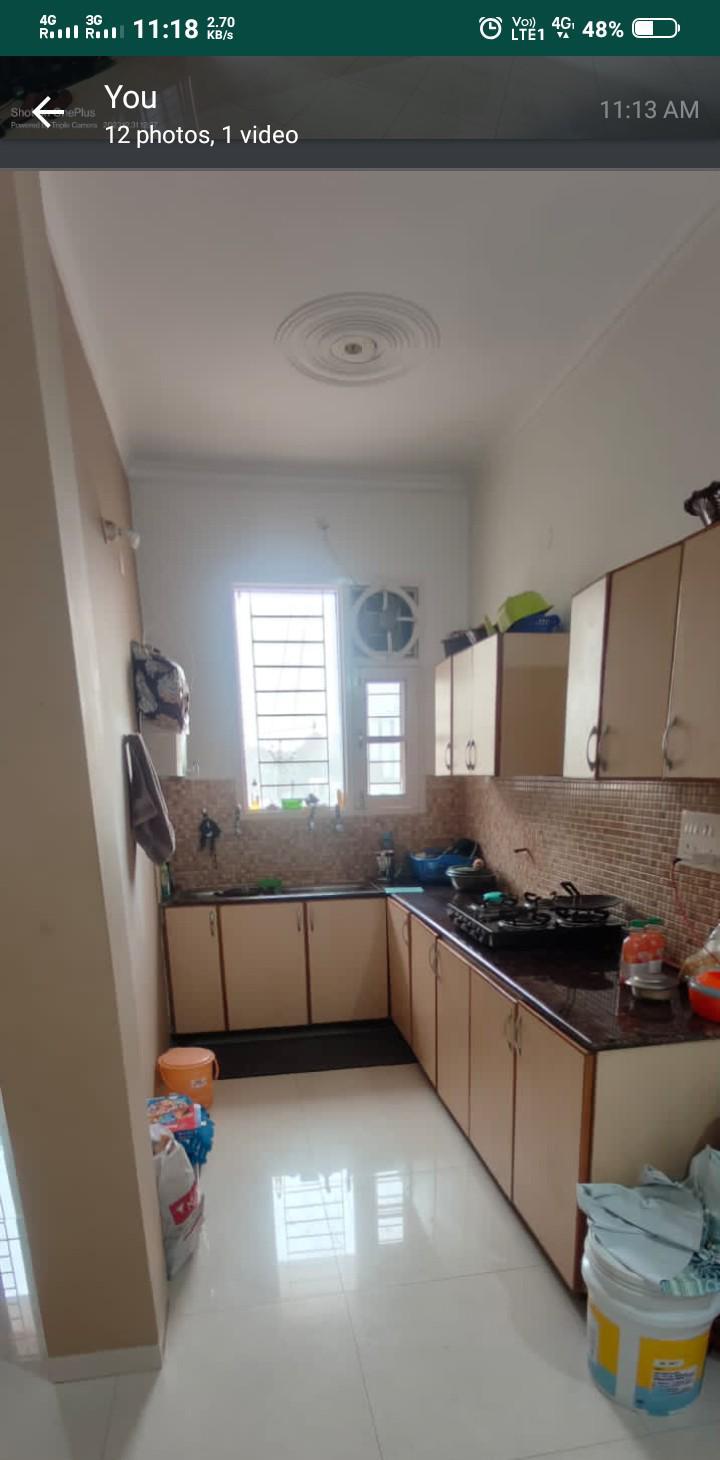 2BHK Semi Furnished Flat