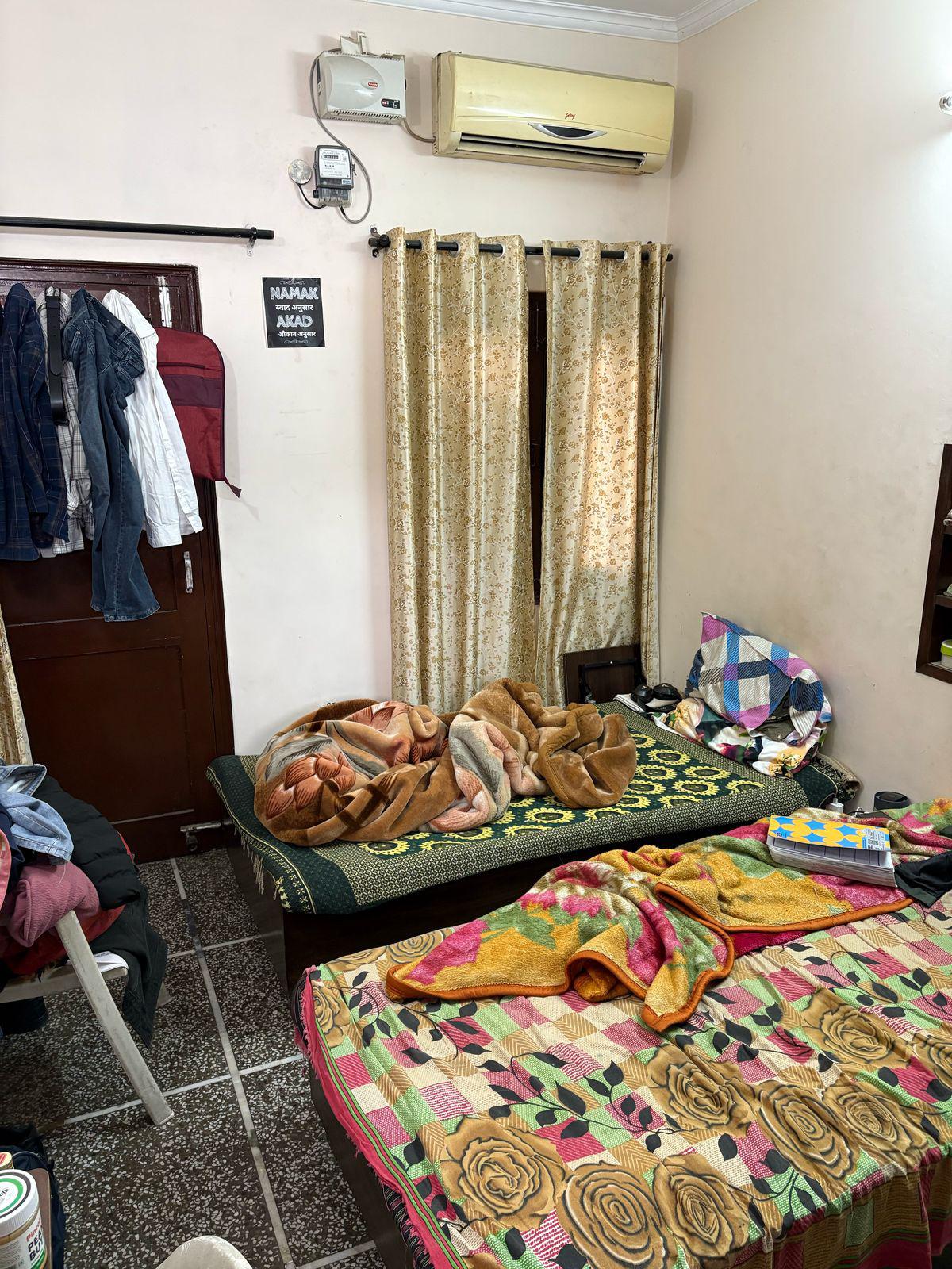 1 Room with Kitchen Fully Furnished House