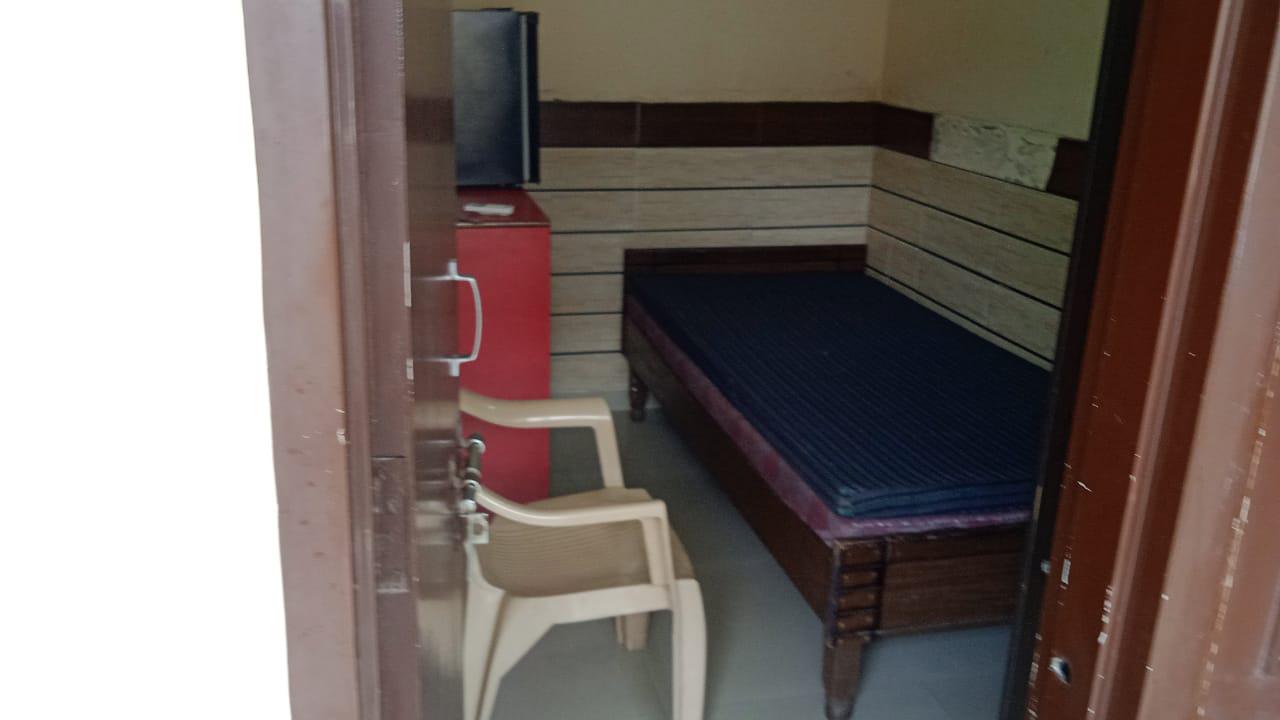 1 Room with Kitchen Semi Furnished House