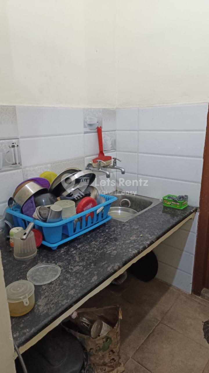 Room for rent