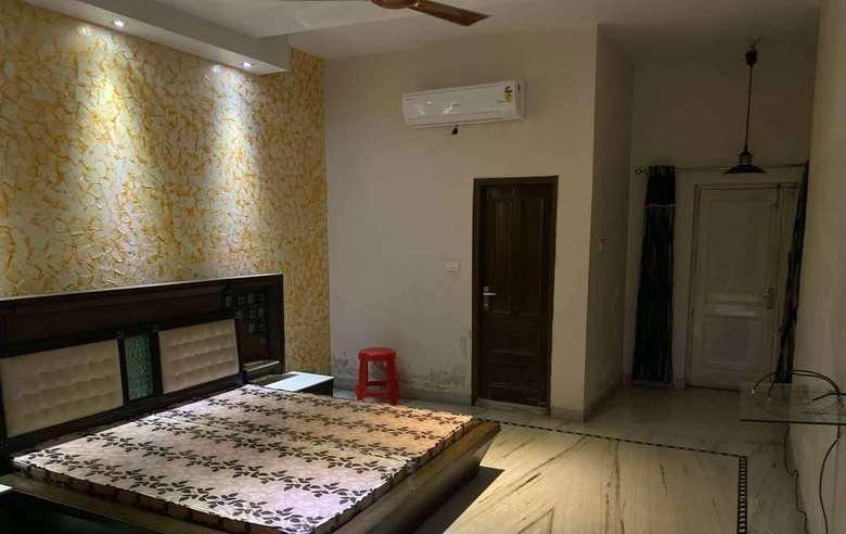 Room for rent
