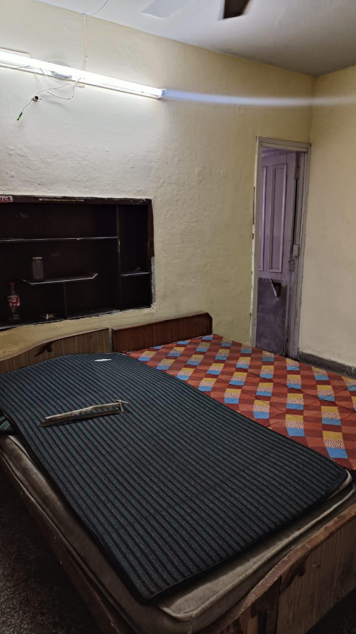 1 Room with Kitchen Semi Furnished House