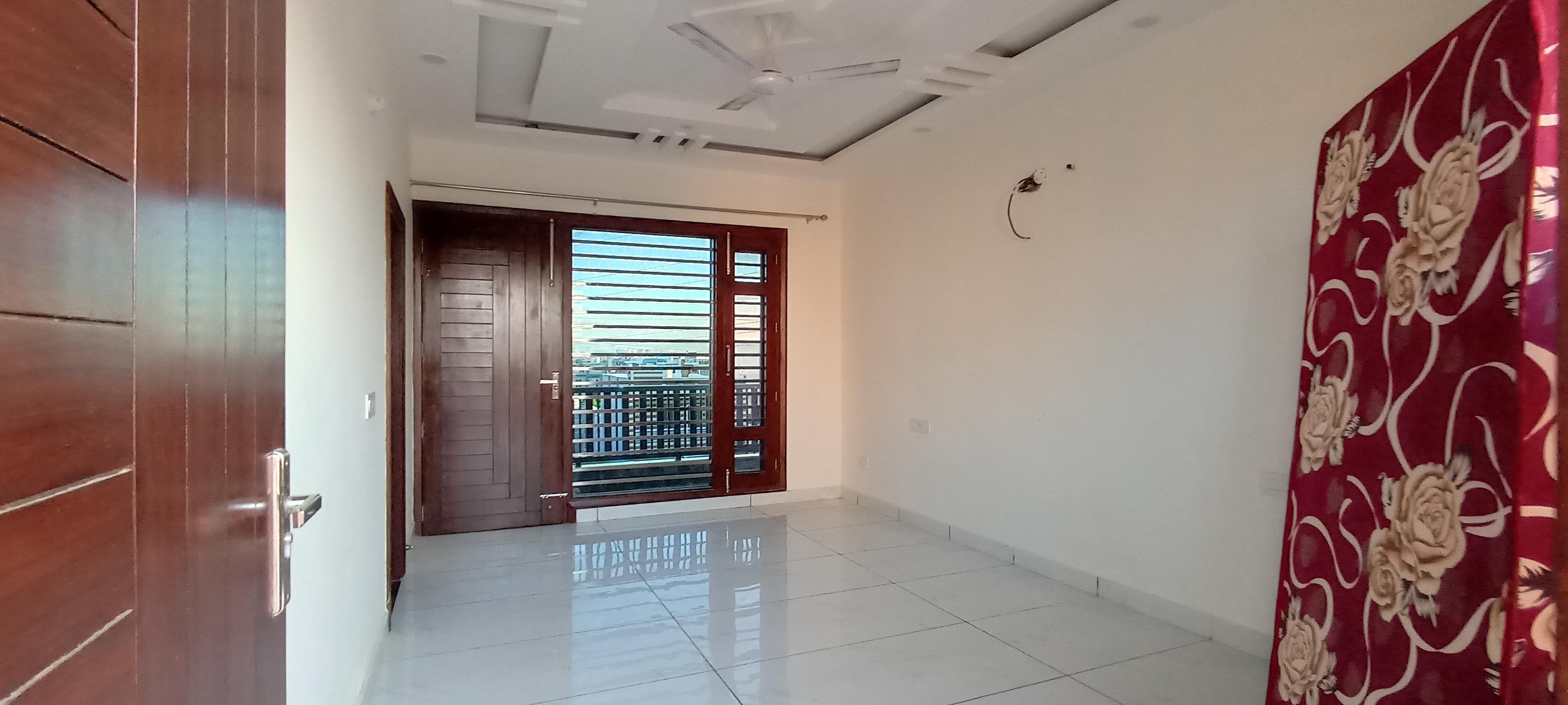 1BHK Semi Furnished House