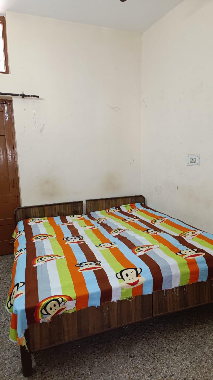 1 Room with Kitchen Semi Furnished House