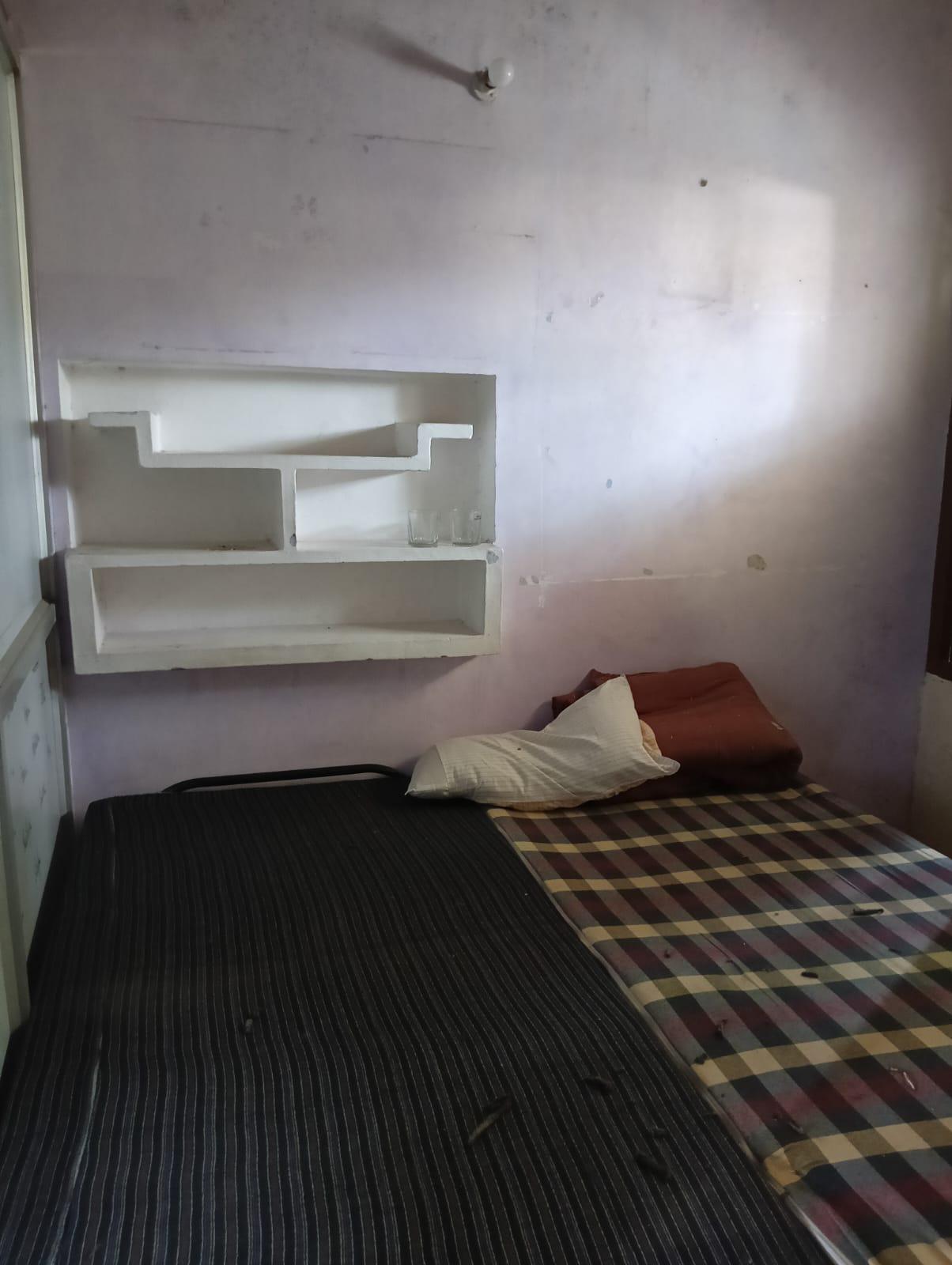 1 Room with Kitchen Semi Furnished House