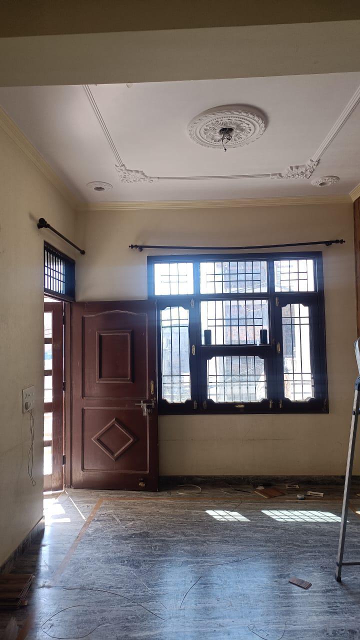 1BHK Unfurnished House