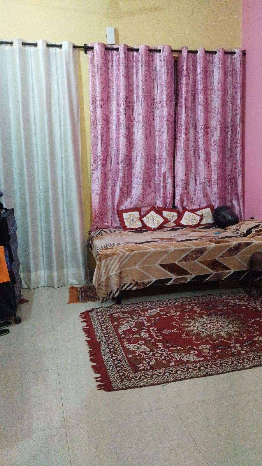 1BHK Semi Furnished House