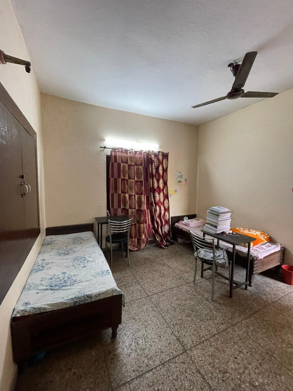 Room for rent