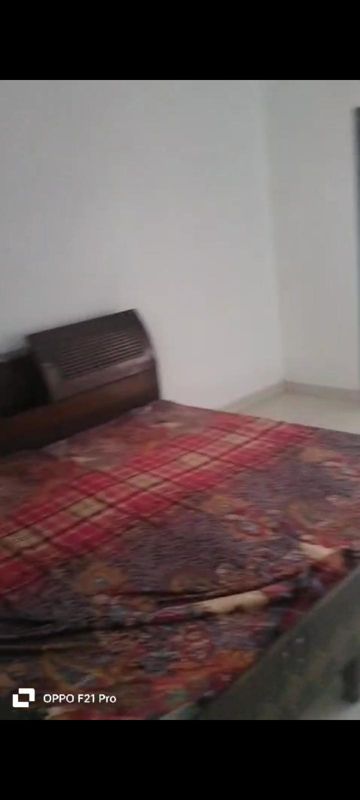 1BHK Semi Furnished House