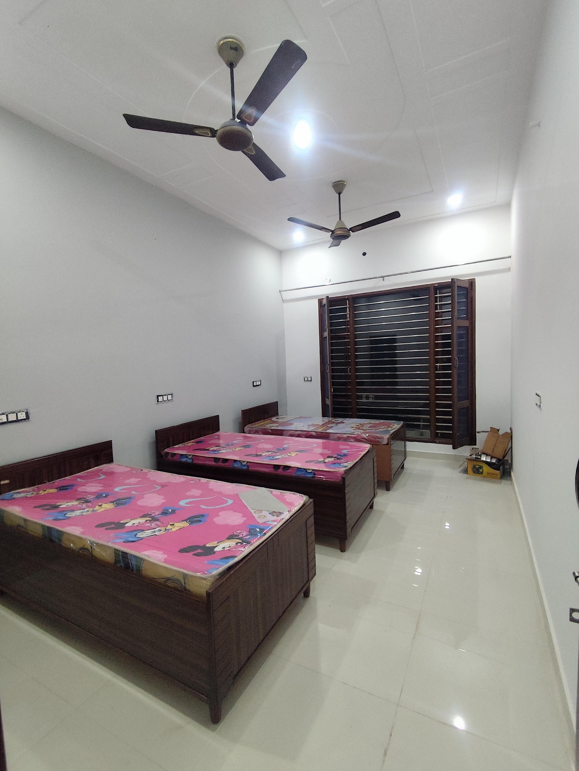 Room for rent