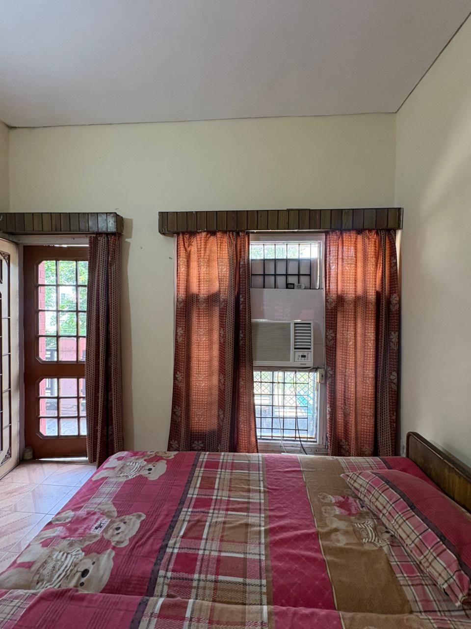 Room for rent