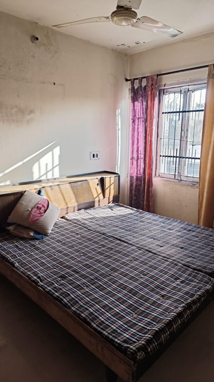 1 Room with Kitchen Semi Furnished House