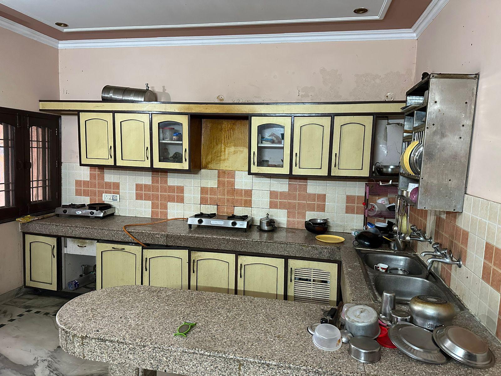 1 Room with Kitchen Fully Furnished House