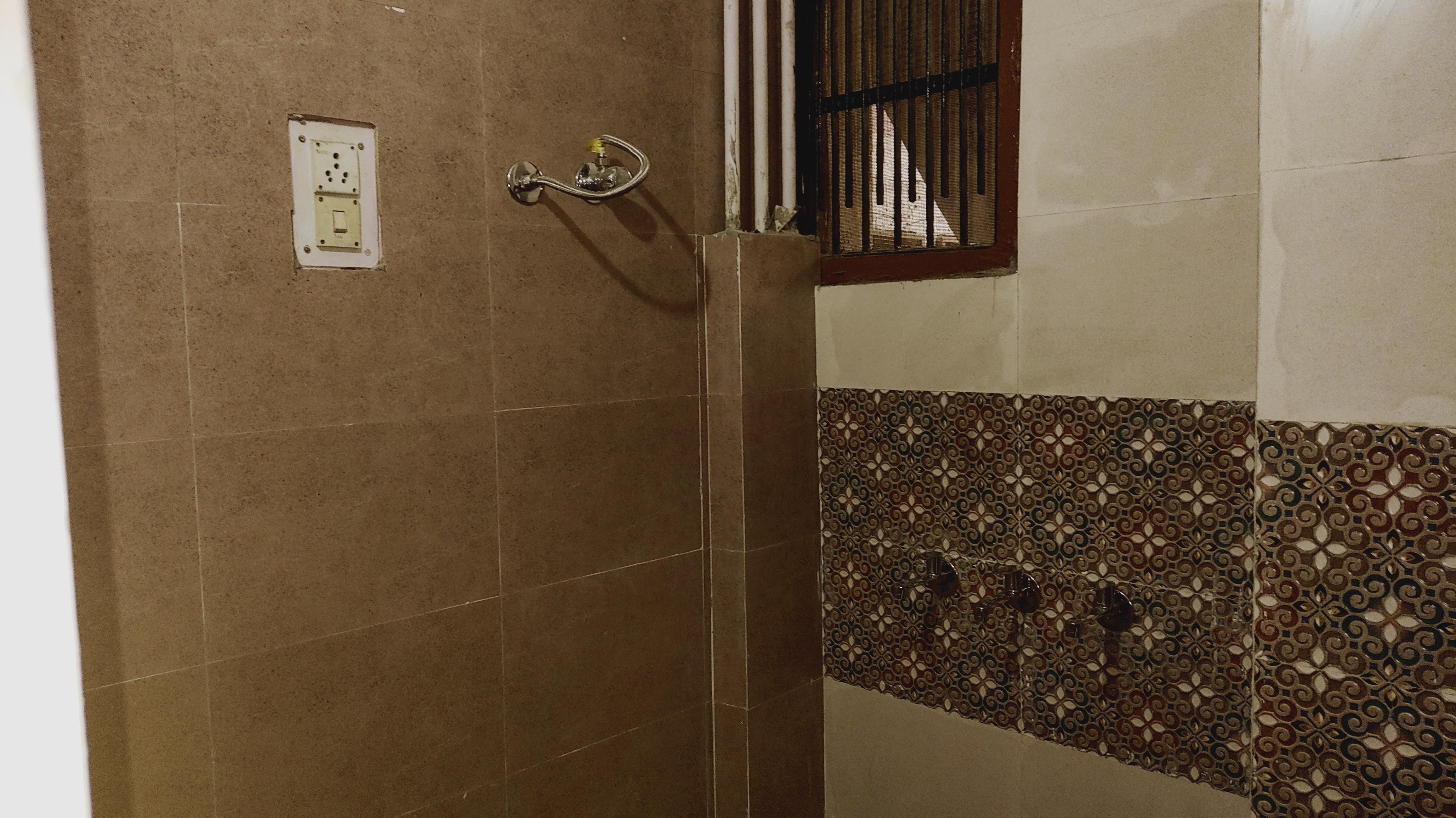 3BHK Unfurnished Flat