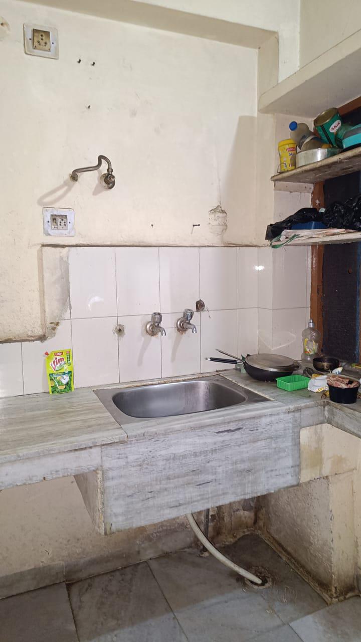1 Room with Kitchen House for Rent