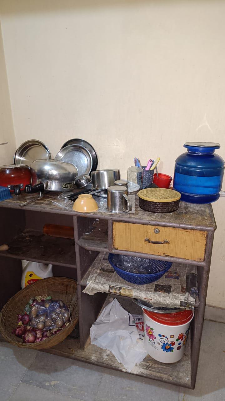 1 Room with Kitchen House for Rent