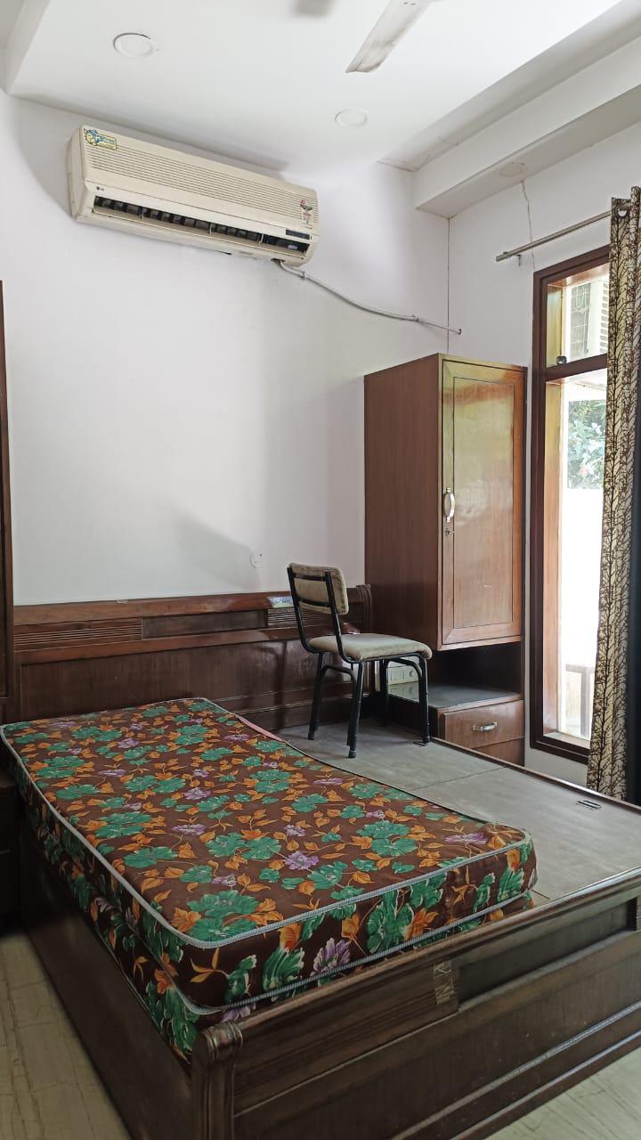 1 Room with Kitchen Fully Furnished House
