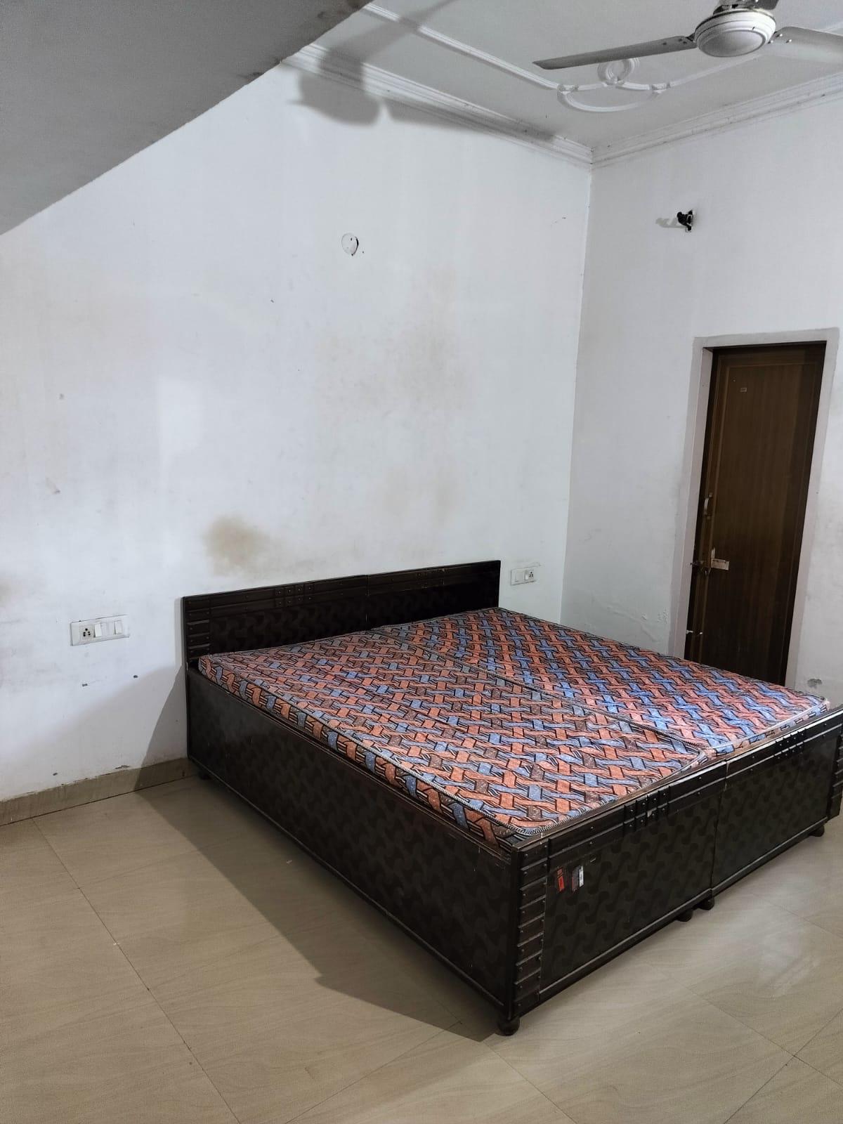 2BHK Semi Furnished House