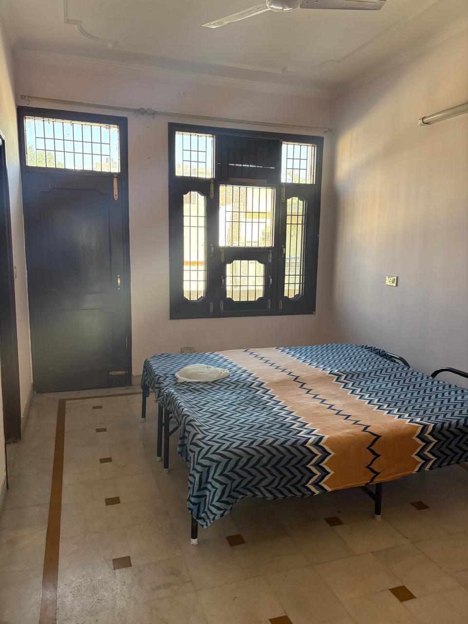 3BHK Semi Furnished House
