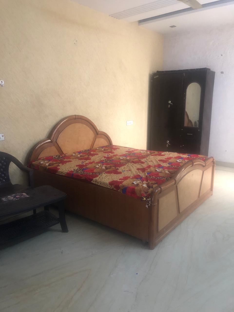 1 Room with Kitchen Fully Furnished House