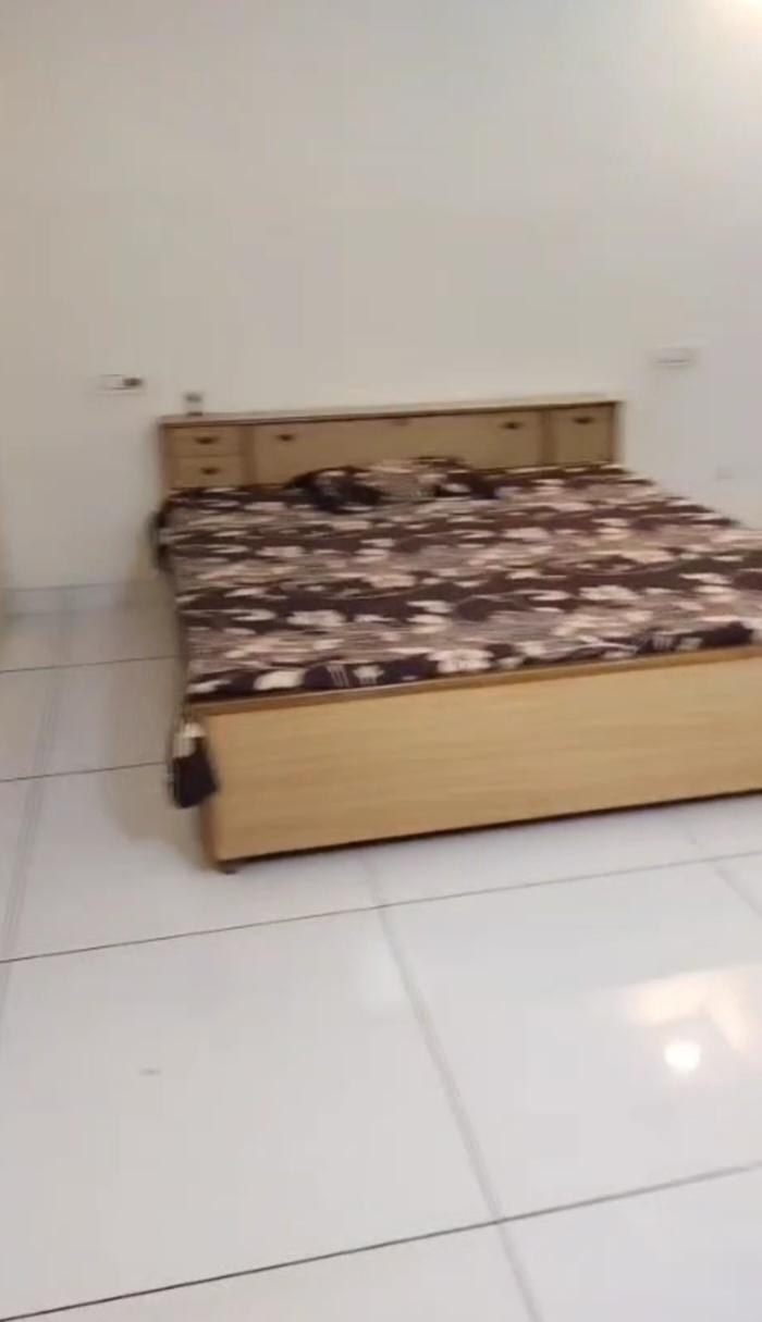 1 Room with Kitchen Fully Furnished House