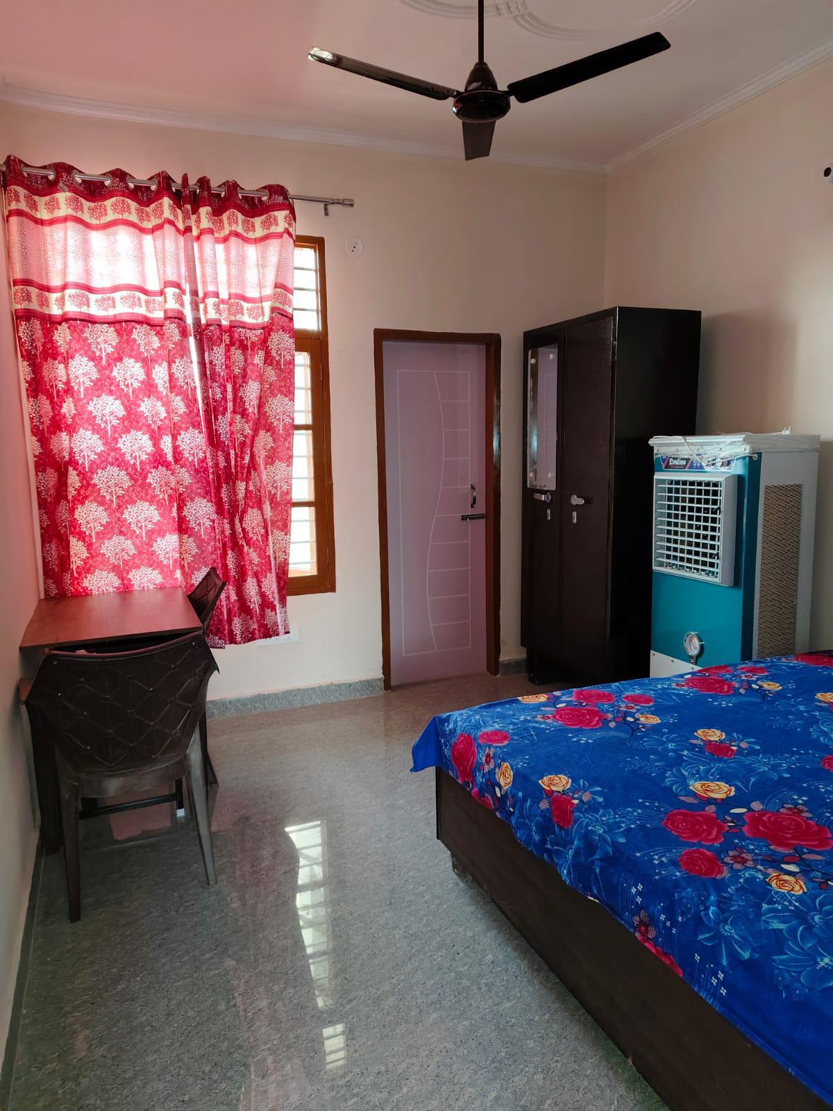 Room for rent