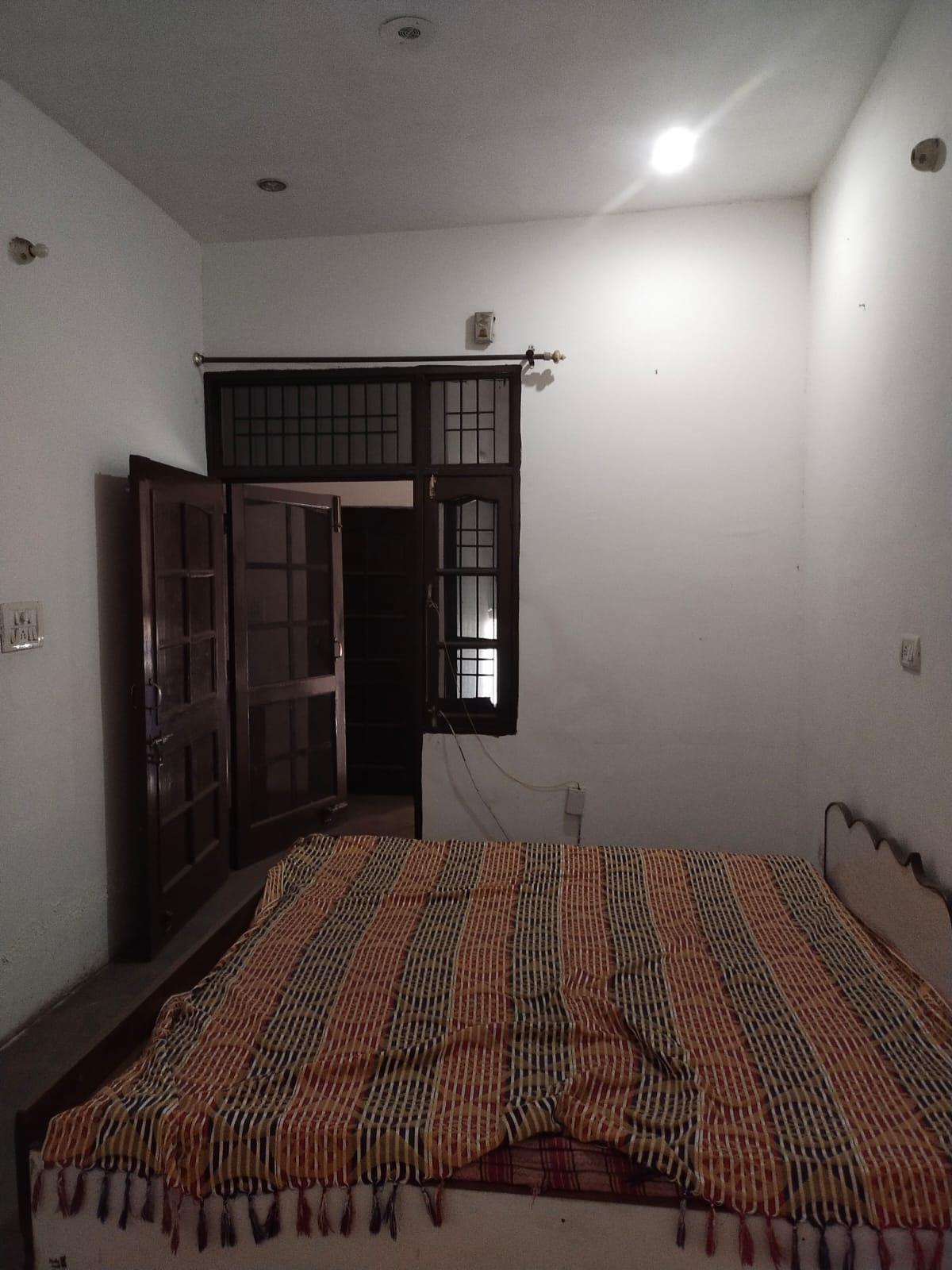 1 Room with Kitchen Fully Furnished House