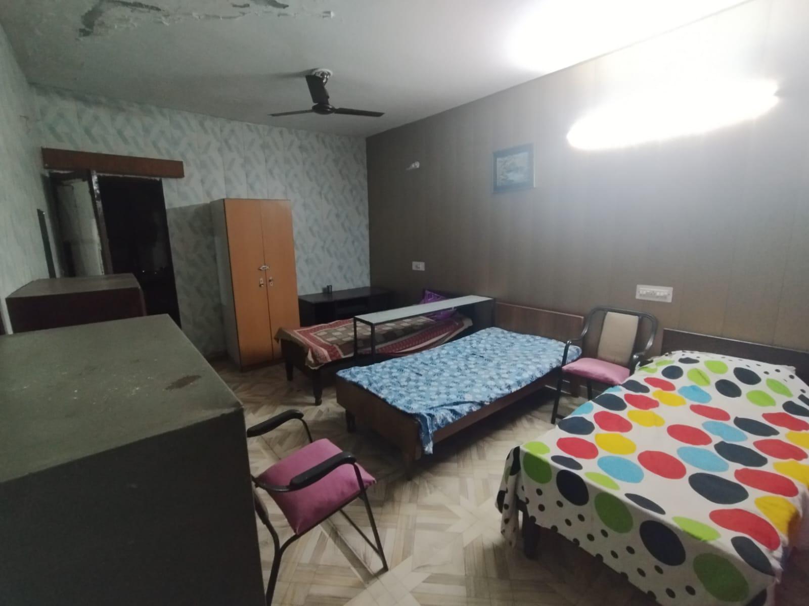 Room for rent
