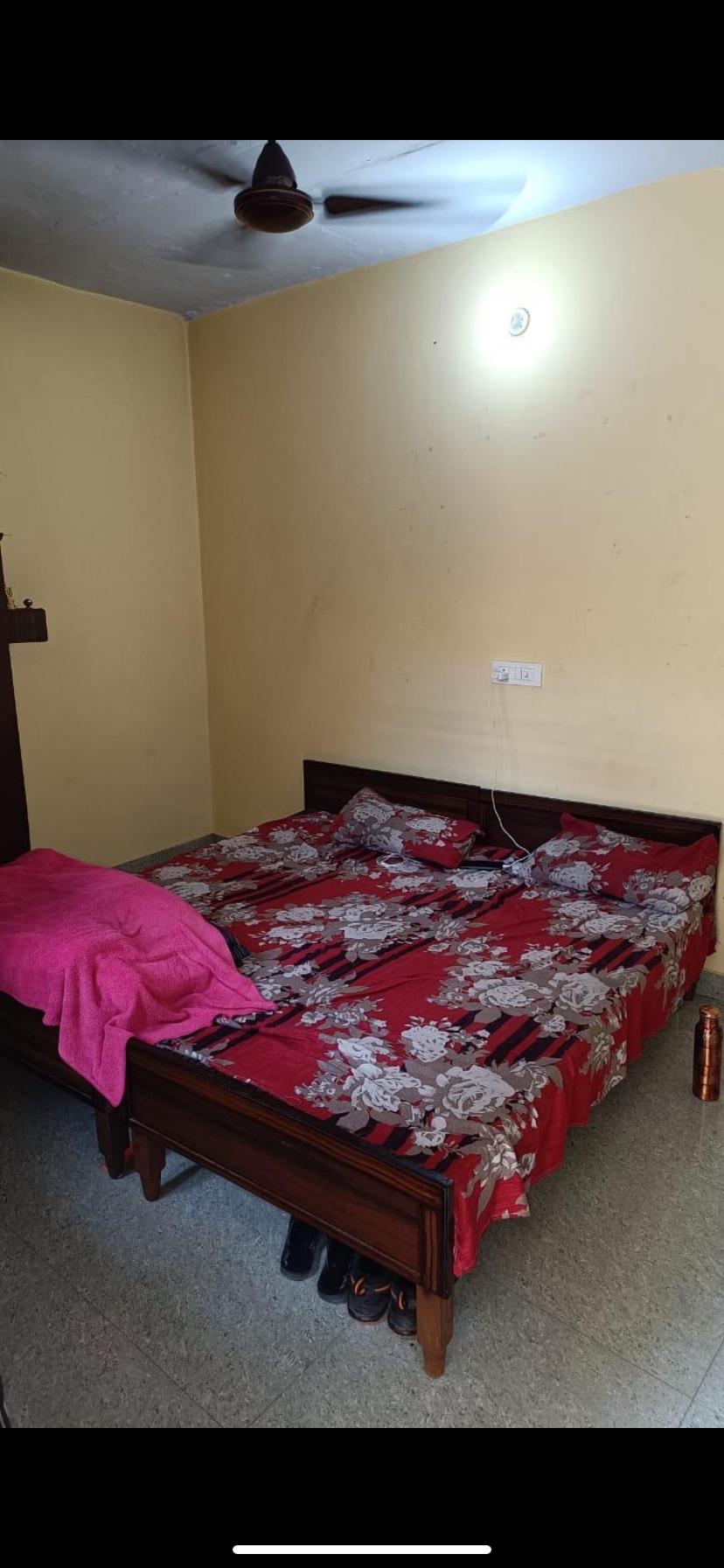 1RK/Studio Apartment Semi Furnished House