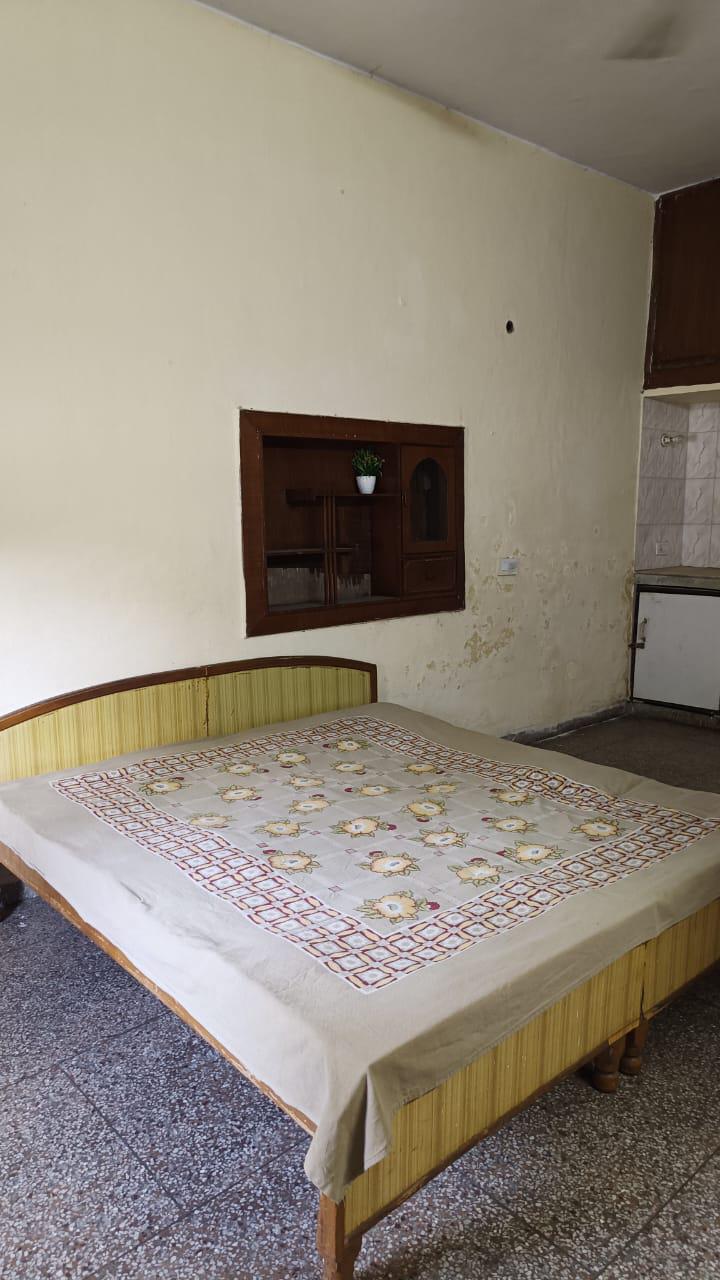 1 Room with Kitchen Fully Furnished House