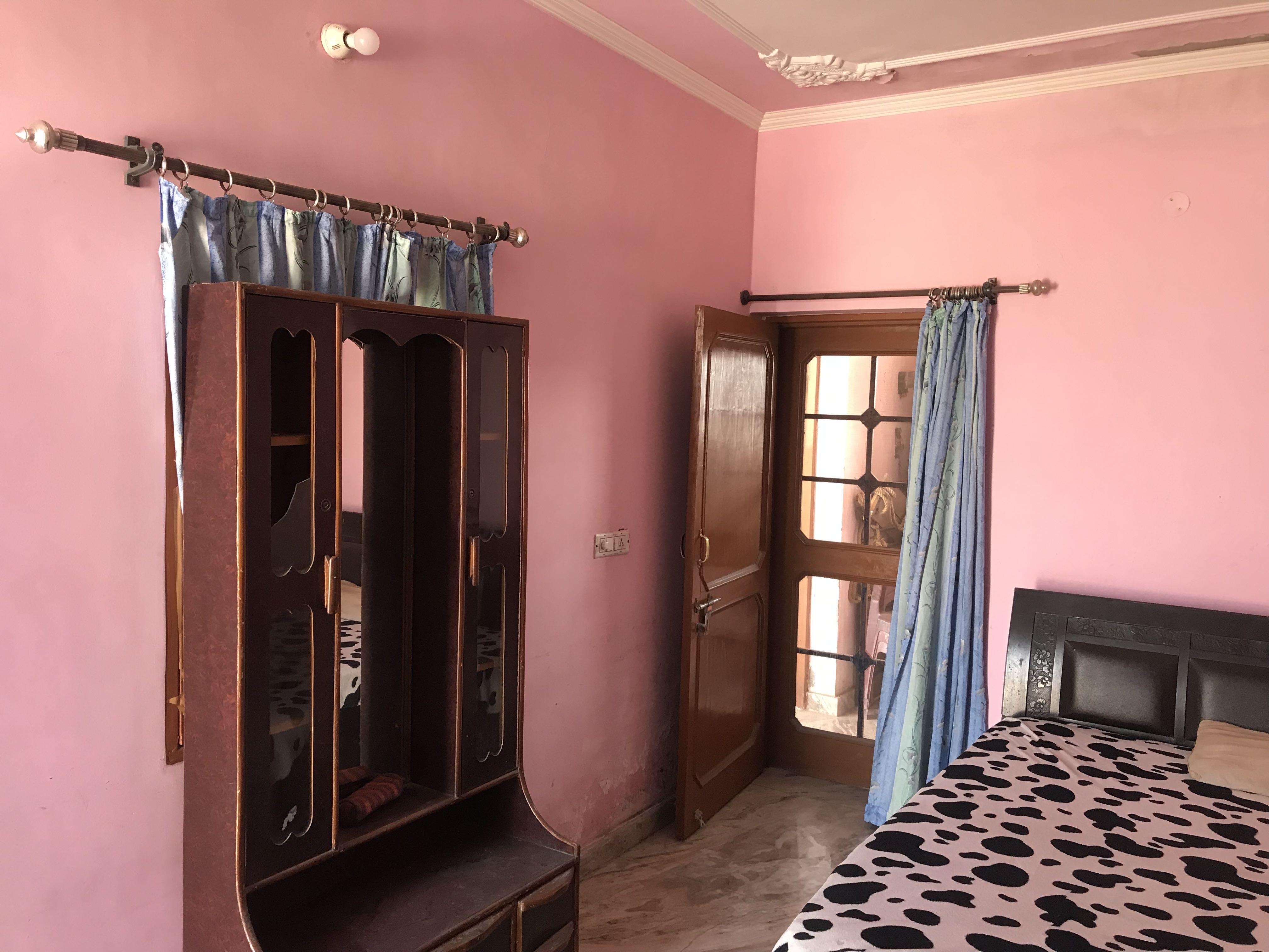 Room for rent