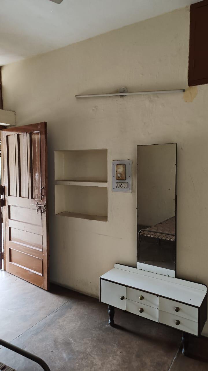 2 Room with Kitchen Unfurnished House