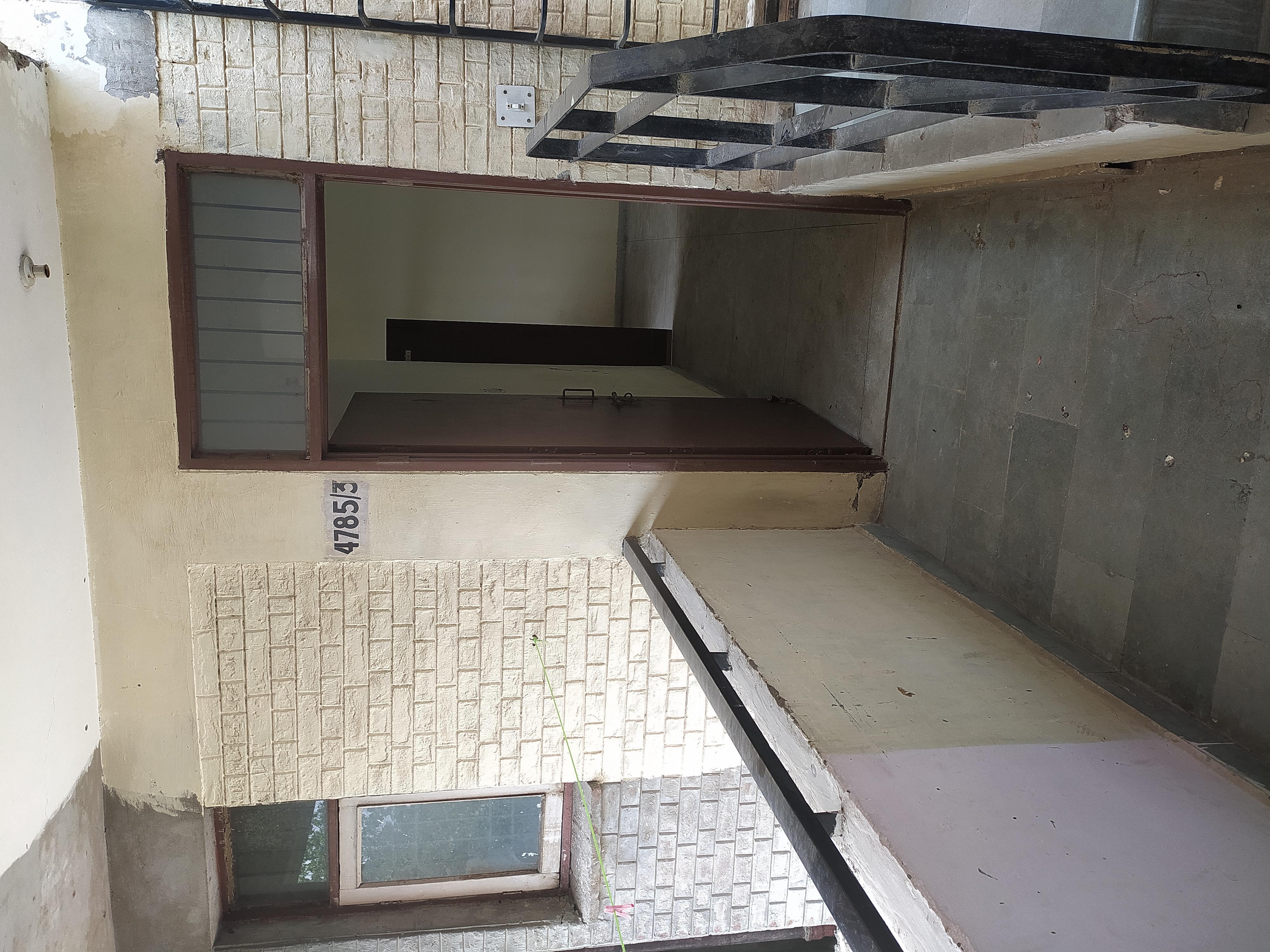 1 Room with Kitchen Fully Furnished Flat